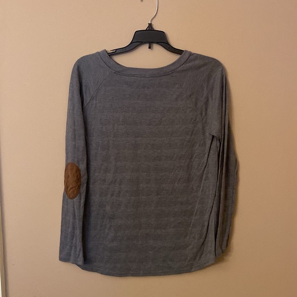 Gray Long Sleeve Top w Elbow Patched - M - Picture 2 of 5